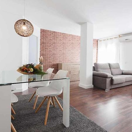 Apartamento Para 4 Con Terraza En El Centro ชีโรนา ภายนอก รูปภาพ